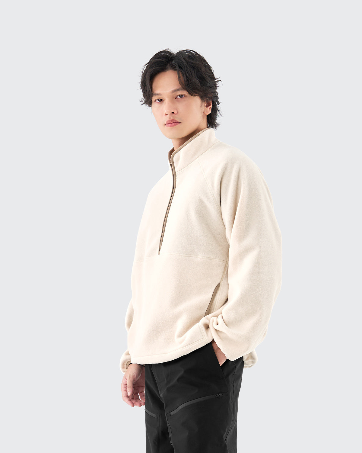 #カラー_クリームホワイト