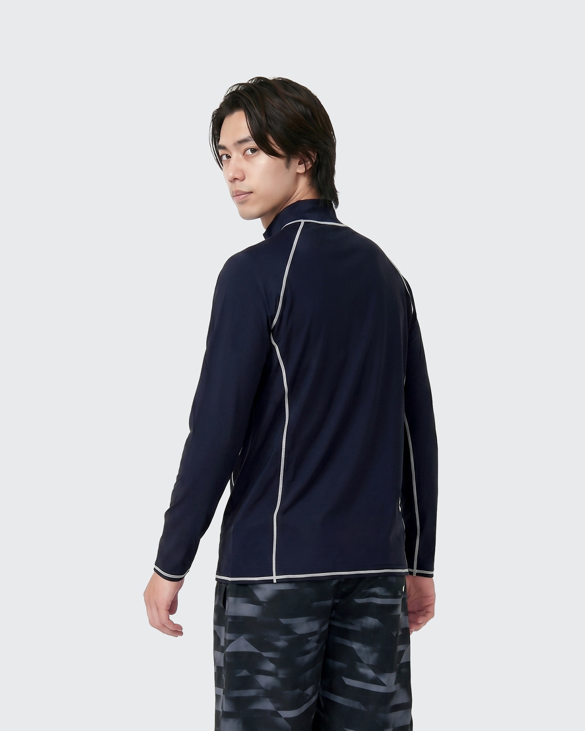 #カラー_ネイビー
