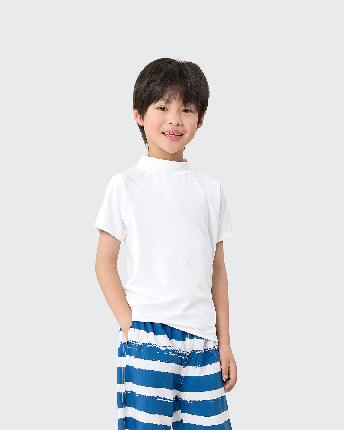 #カラー_white