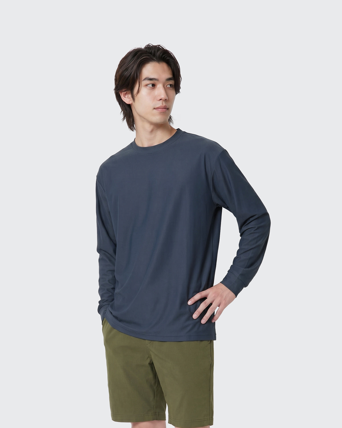 #カラー_チャコールグレー