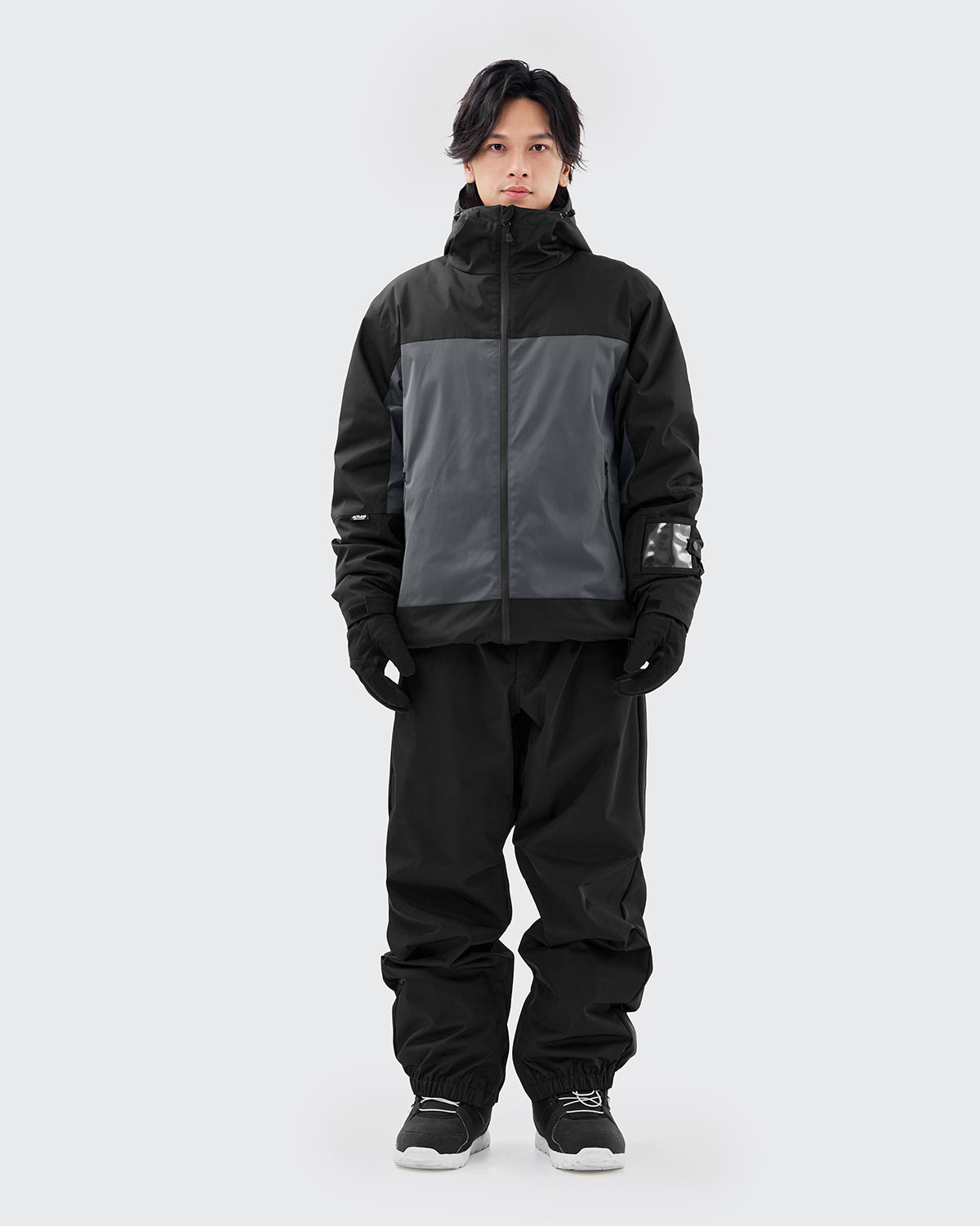 #カラー_black/black
