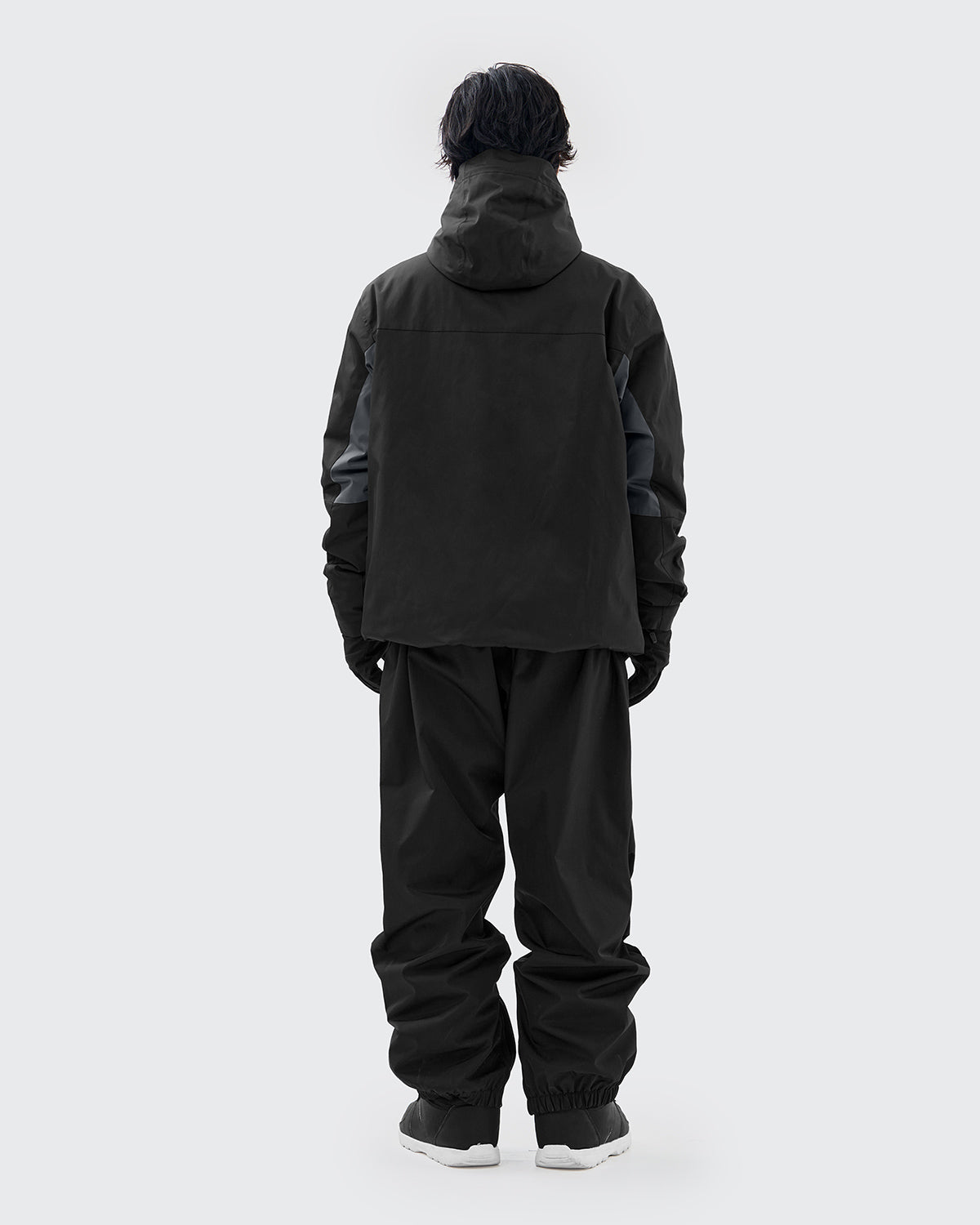 #カラー_black/black