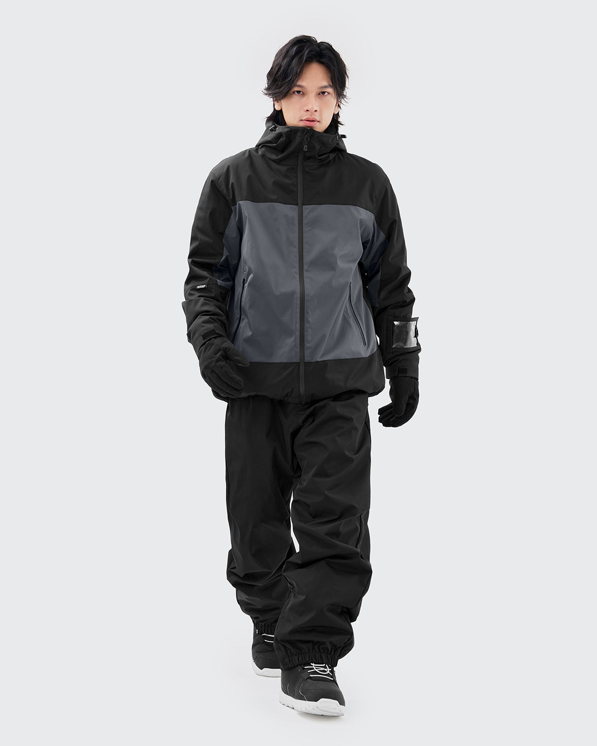#カラー_black/black