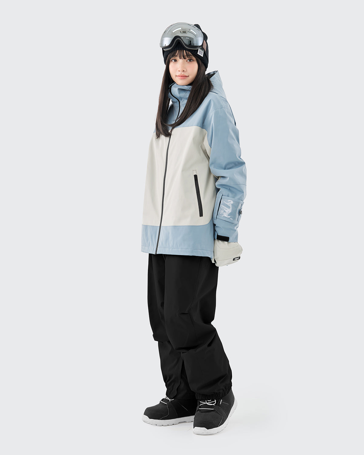 #カラー_baby blue/black