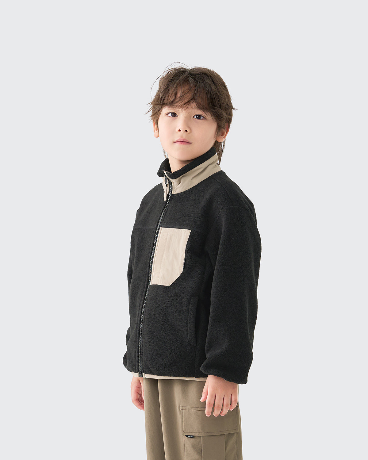 #カラー_ブラック