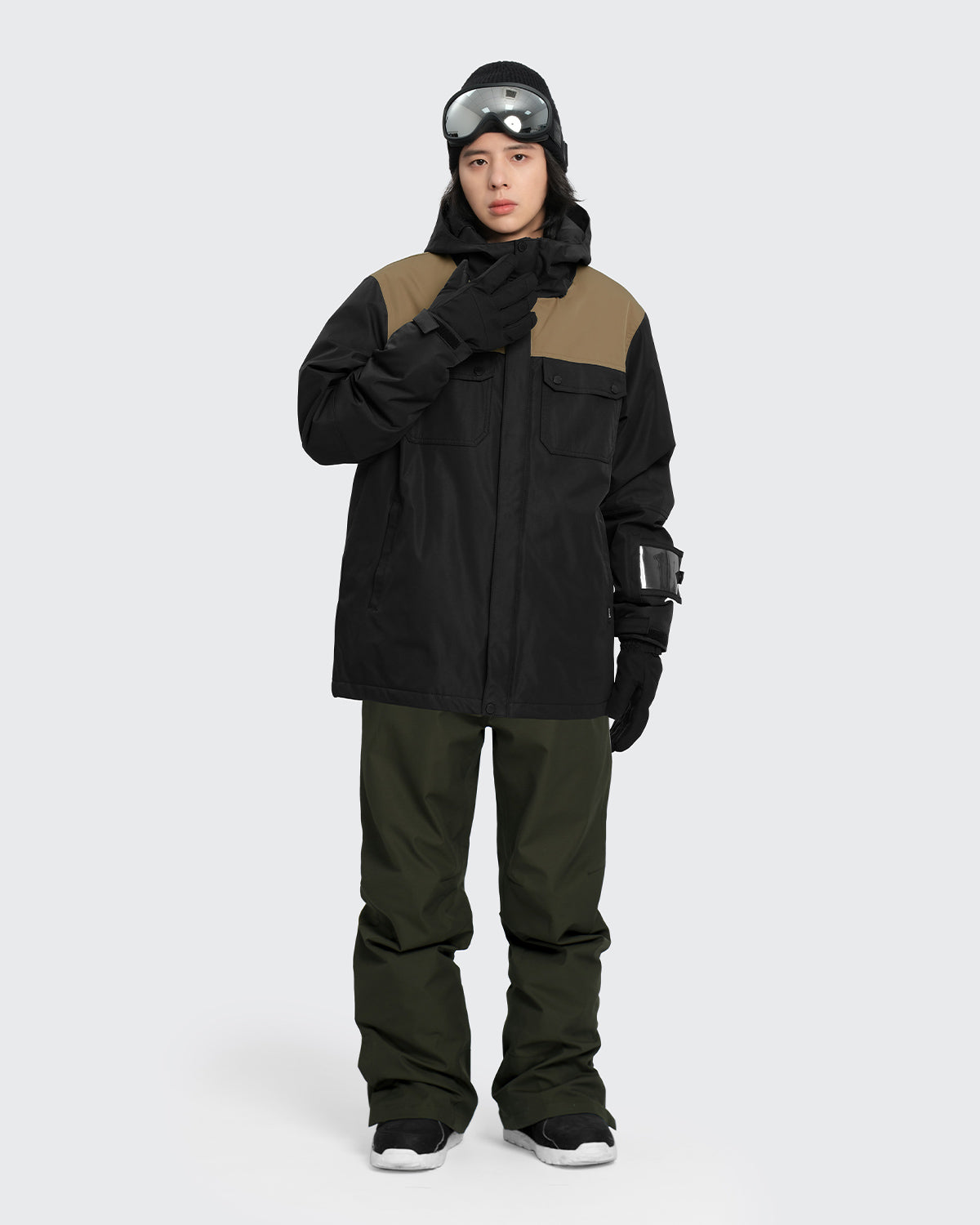 #カラー_black×mochabeige/darkkhaki