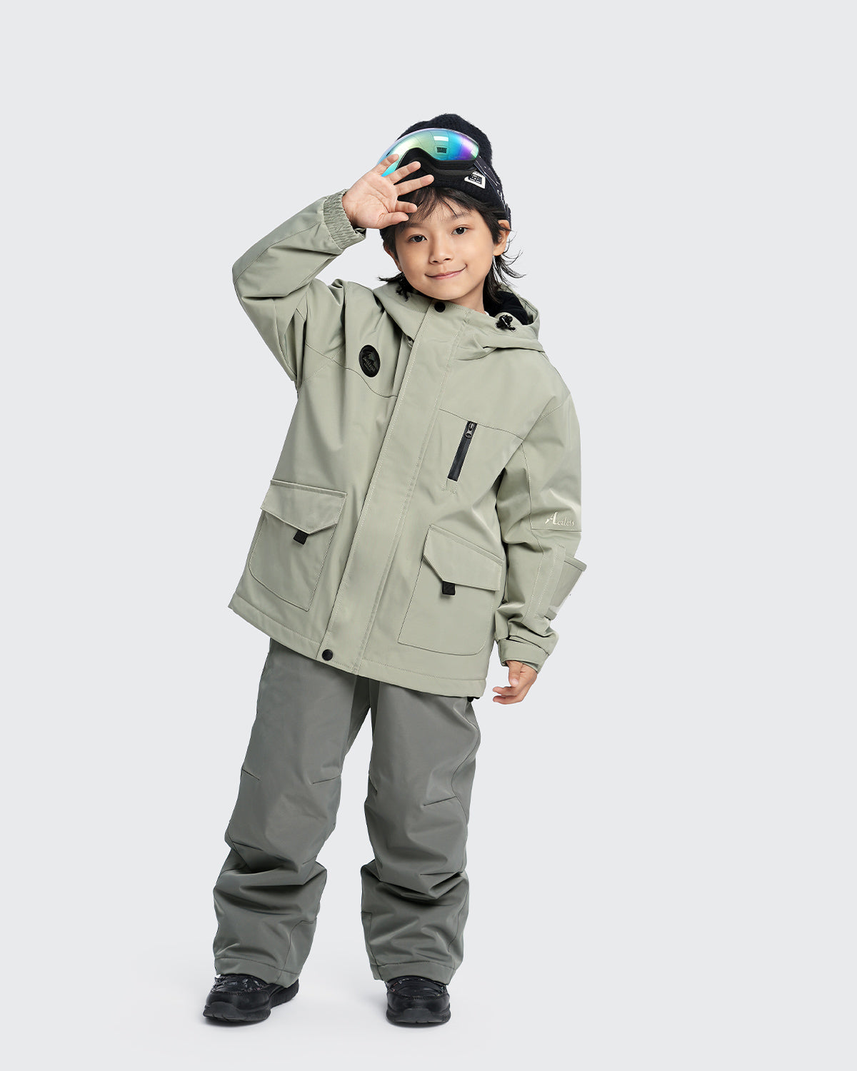 #カラー_ビーングリーン/グレー