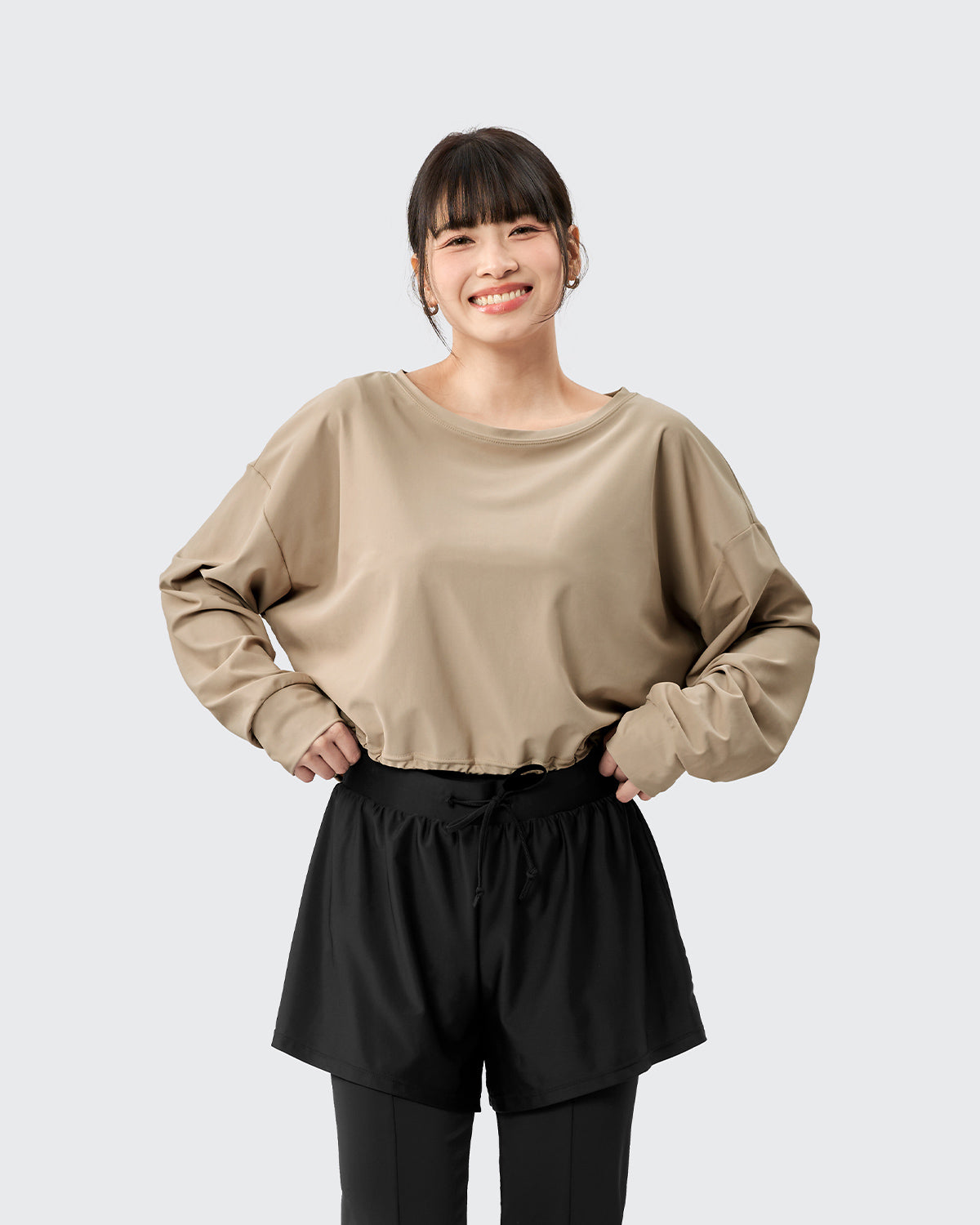 #カラー_グレージュ