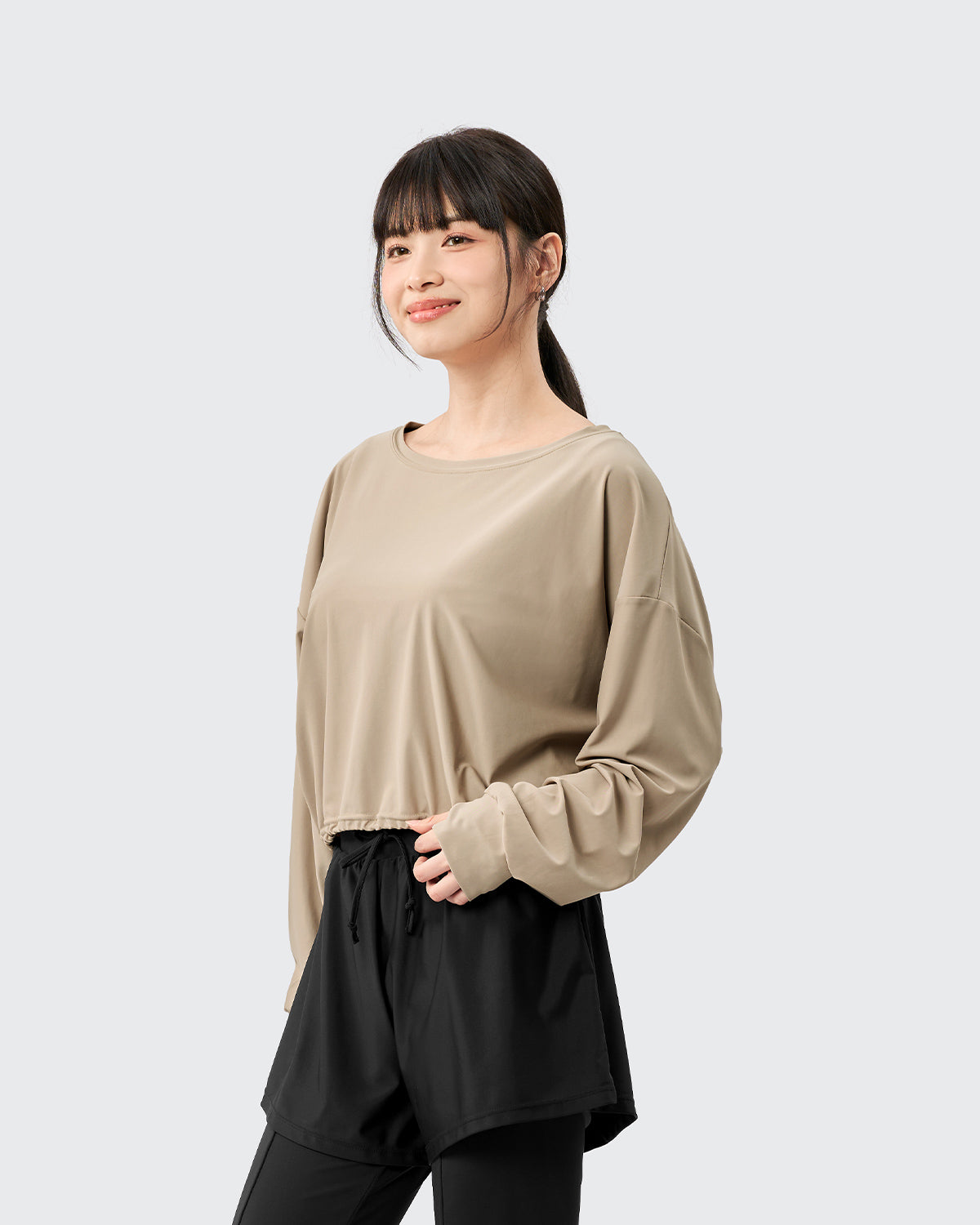 #カラー_グレージュ