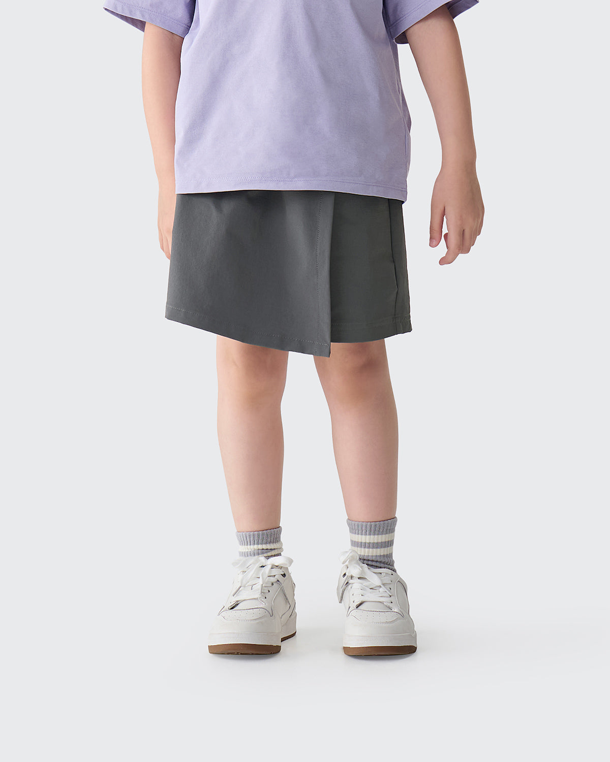 #カラー_ダークグレー