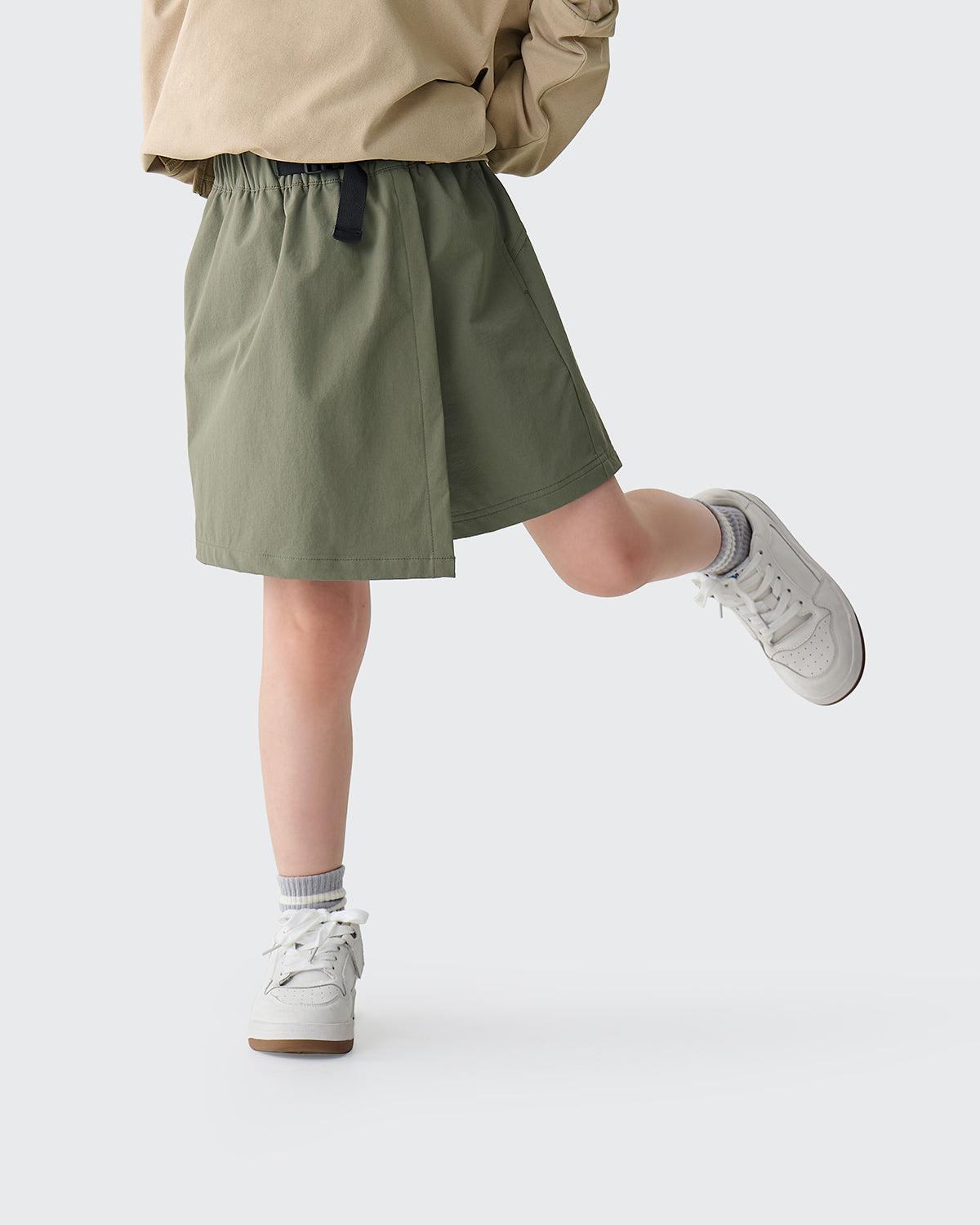 #カラー_オリーブグリーン