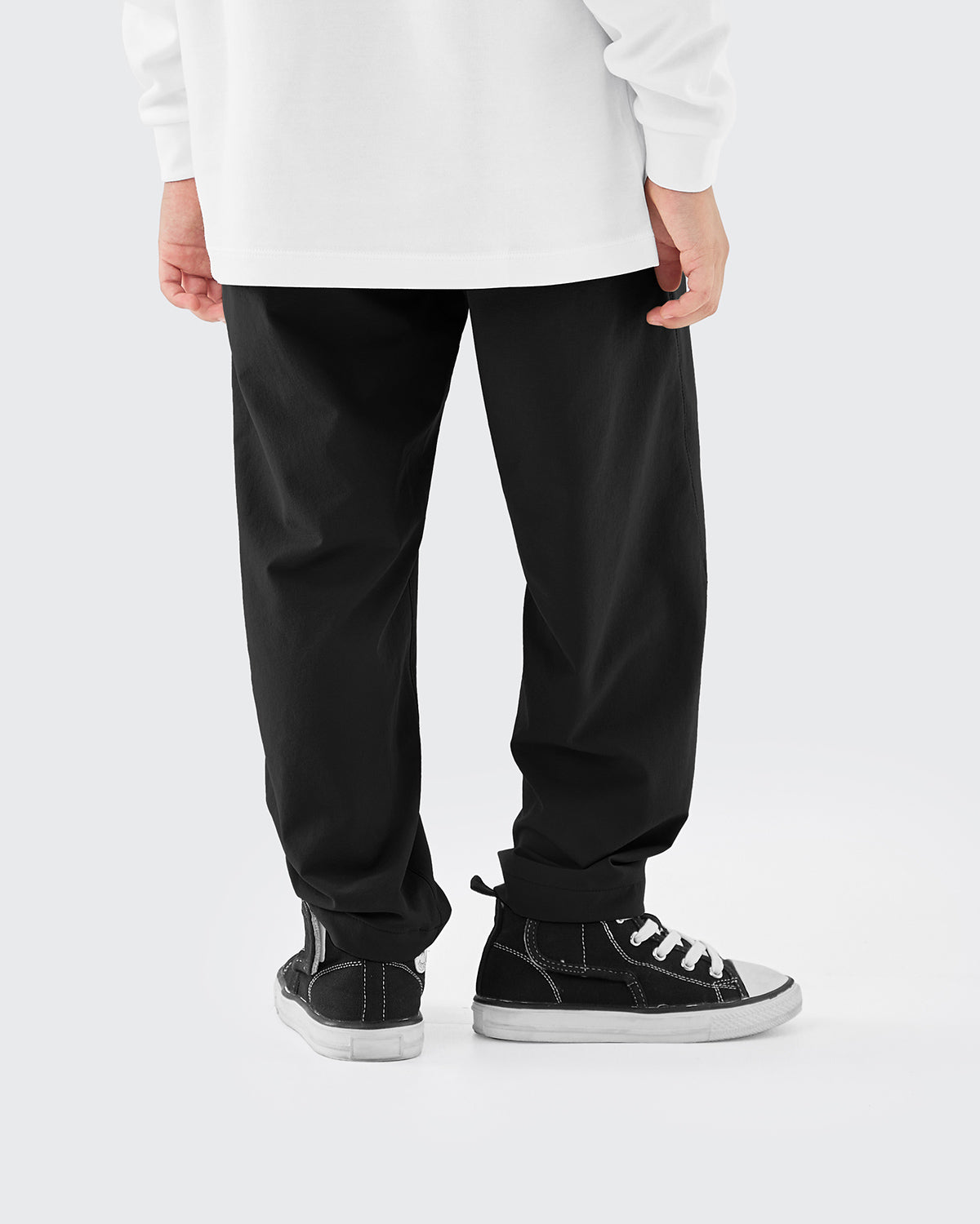 #カラー_ブラック