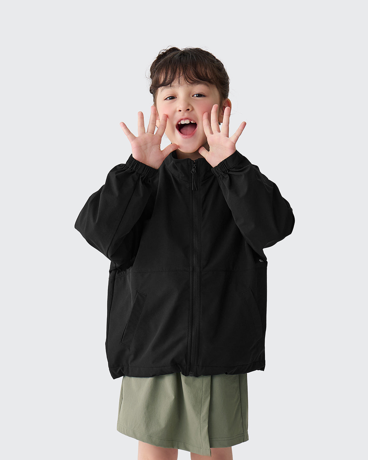 #カラー_ブラック