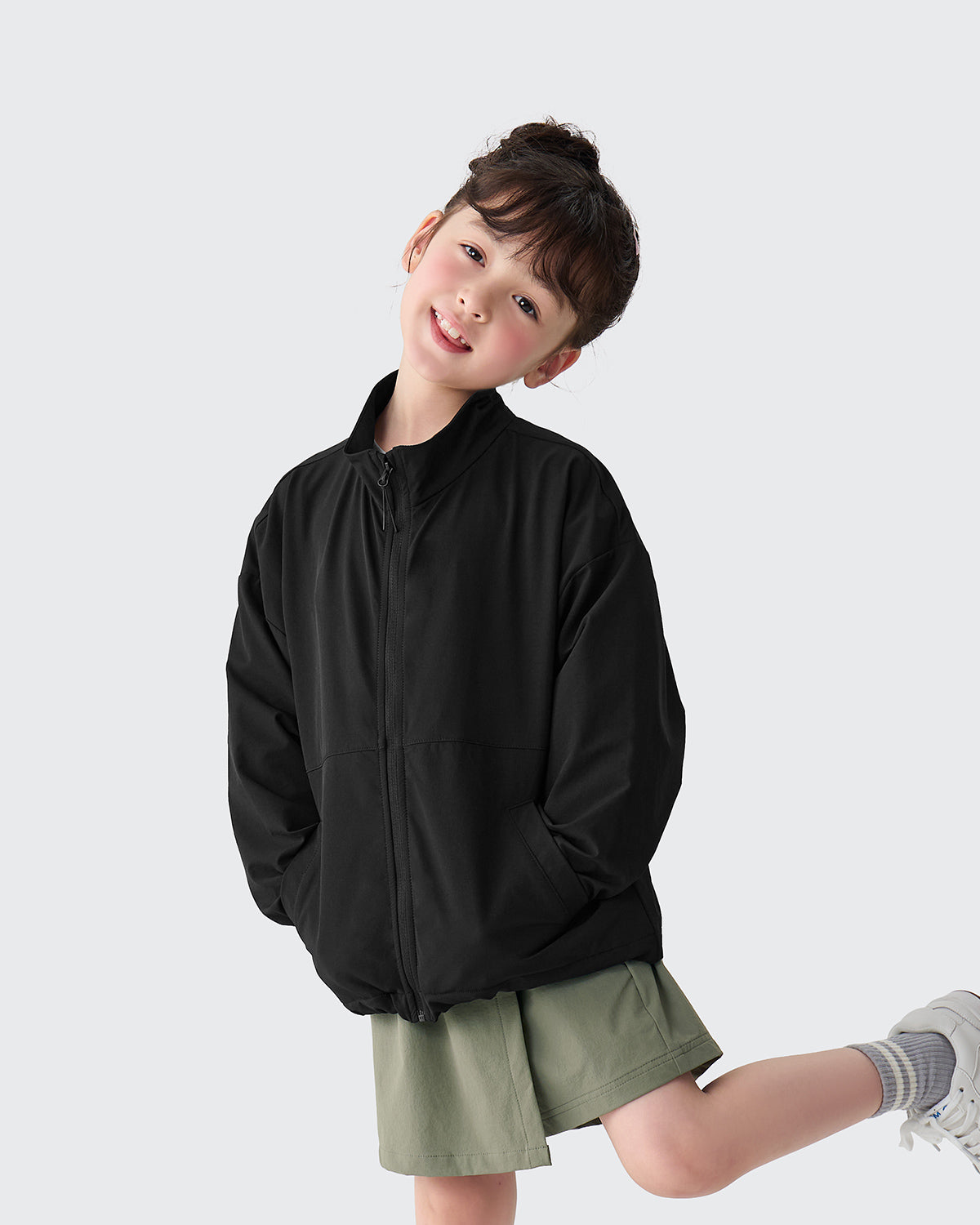 #カラー_ブラック