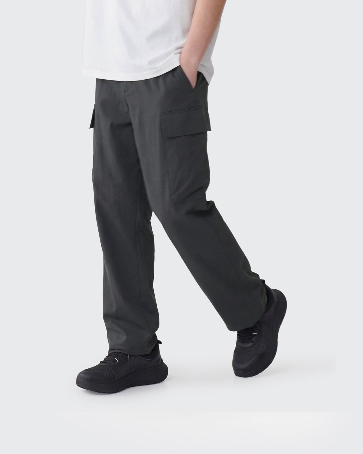 #カラー_チャコールグレー