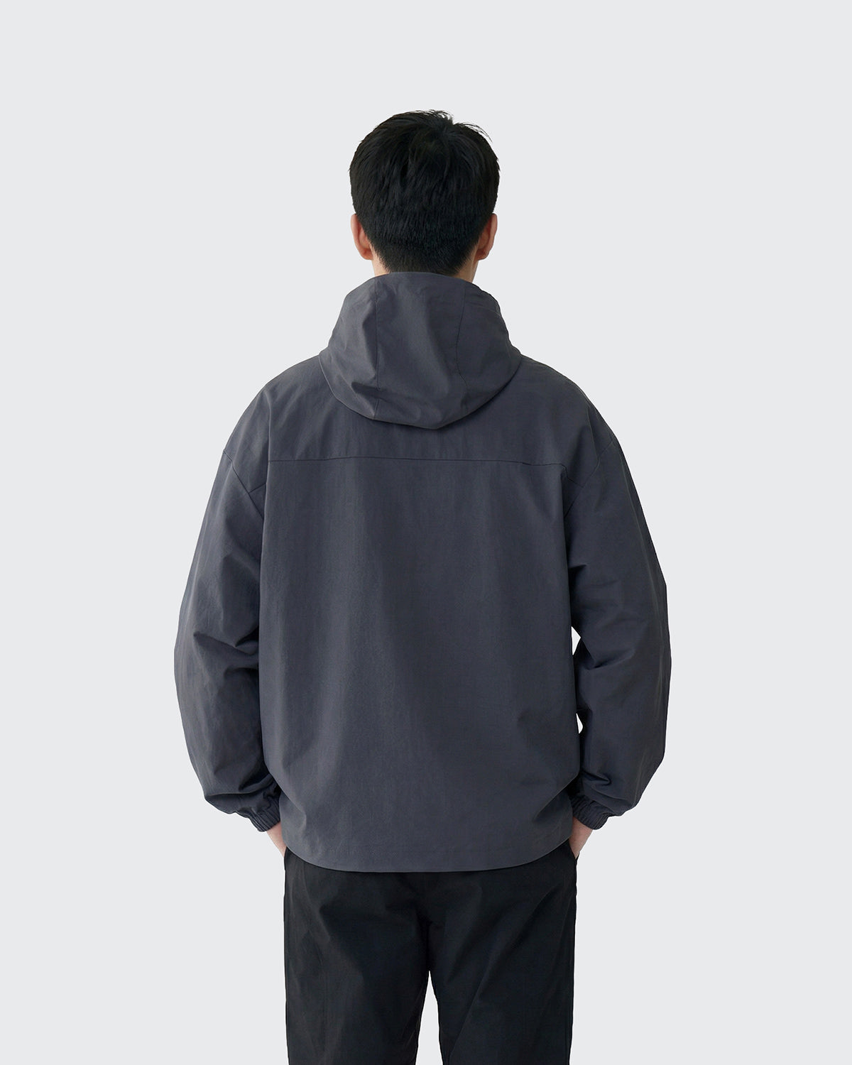 #カラー_グレー