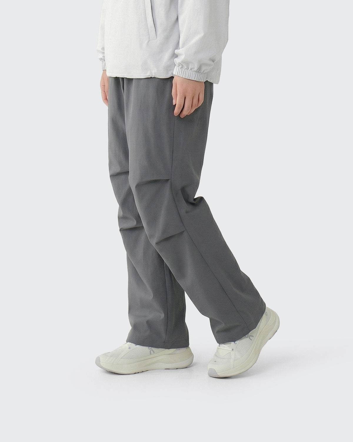 #カラー_ダークグレー